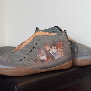 Cats!!  Gempar Gray Cat half-boots, size 40, Very Good Condition